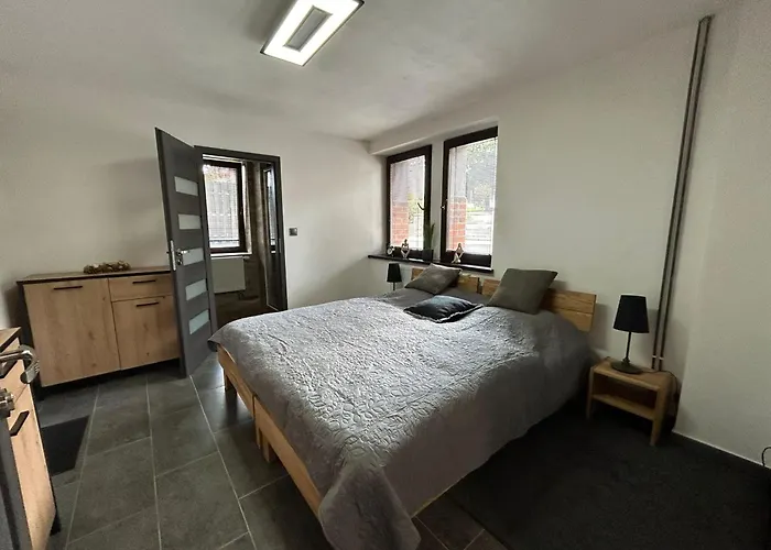 U Kostela Motel *